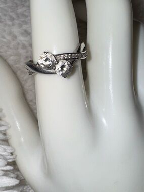 Vintage Sterling & CZ Toi Et Moi Ring, size 8